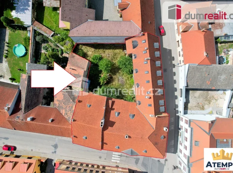 Commercial property 2 779 m² in Petruv Dvur, Czech Republic