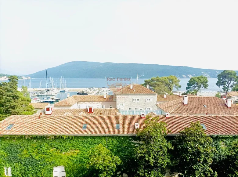 Квартира 3 комнаты 102 м² Херцег-Нови, Черногория