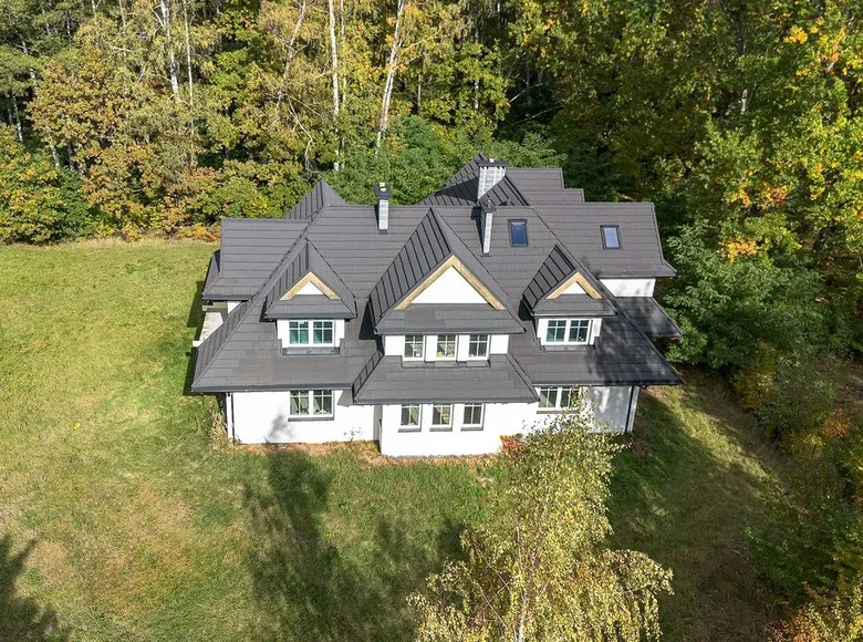 Квартира 375 м² Варшава, Польша