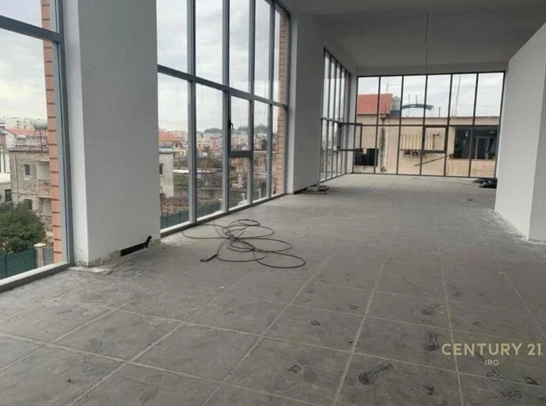 Gewerbefläche 216 m² Tirana, Albanien