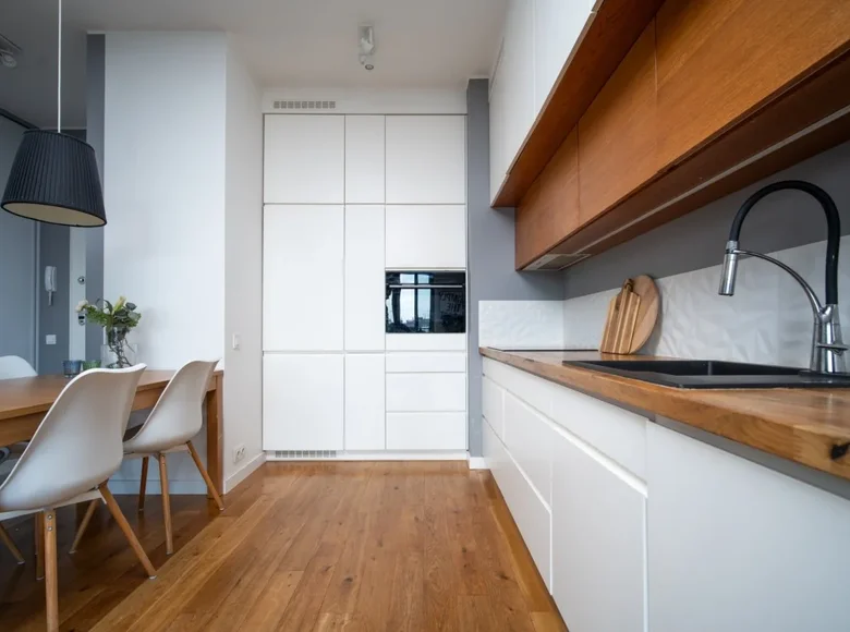 Apartamento 2 habitaciones 47 m² Varsovia, Polonia