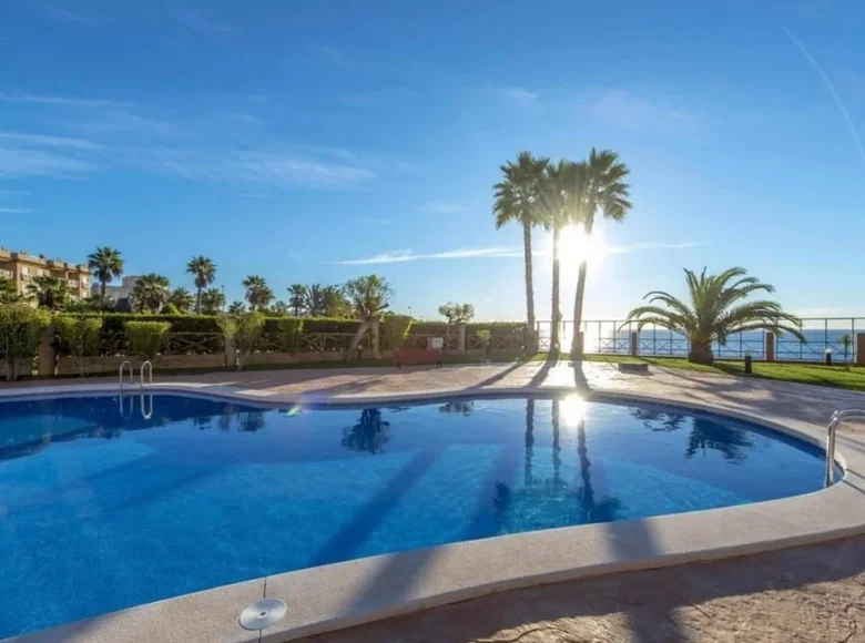 Mieszkanie 2 pokoi 79 m² Izhevsk, Rosja