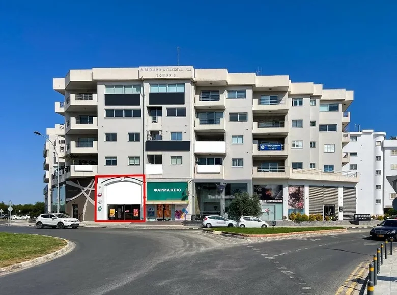 Commercial property 94 m² in Nicosia, Cyprus