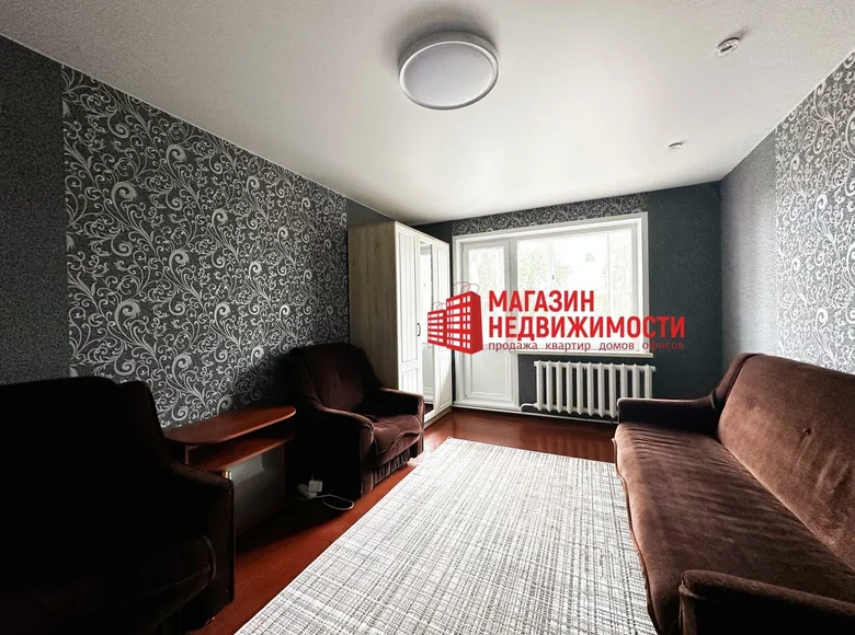 4 room apartment 80 m² Navasiolki, Belarus