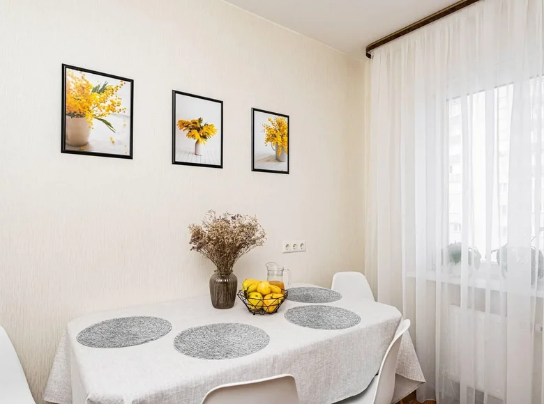 Wohnung 3 zimmer 91 m² Minsk, Belarus