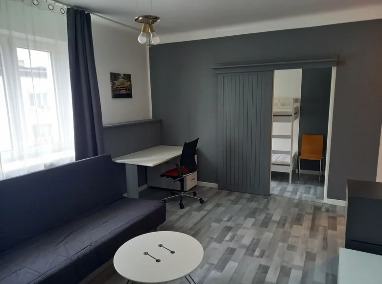 2 room apartment 40 m² in Warsaw, Poland