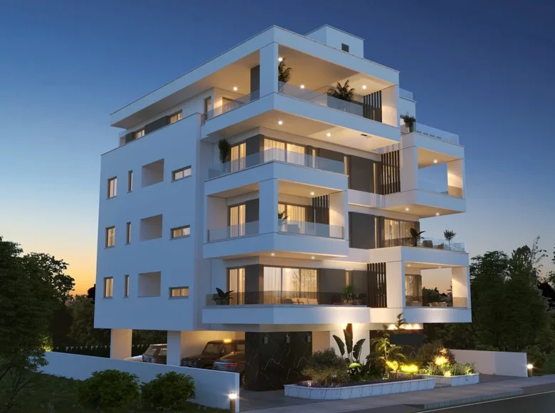 Commercial property 625 m² in Larnaca, Cyprus