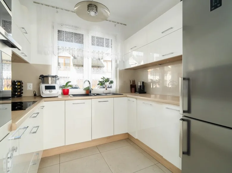 Wohnung 4 zimmer 73 m² Plewiska, Polen