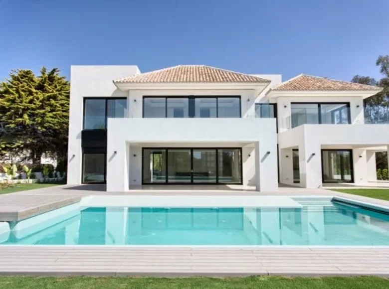 5-Schlafzimmer-Villa 804 m² Abadin, Spanien