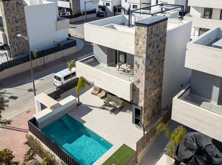 3-Schlafzimmer-Villa 246 m² Torre-Pacheco, Spanien