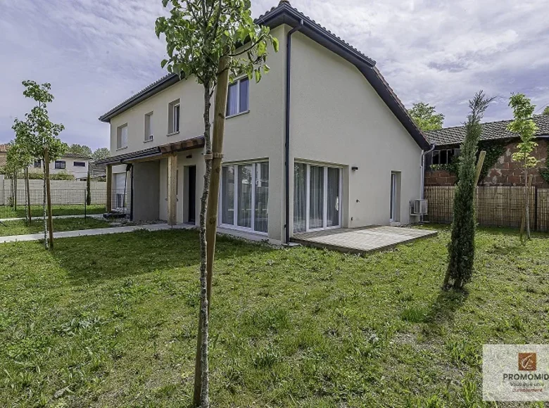 2 bedroom apartment 82 m² Toulouse, France