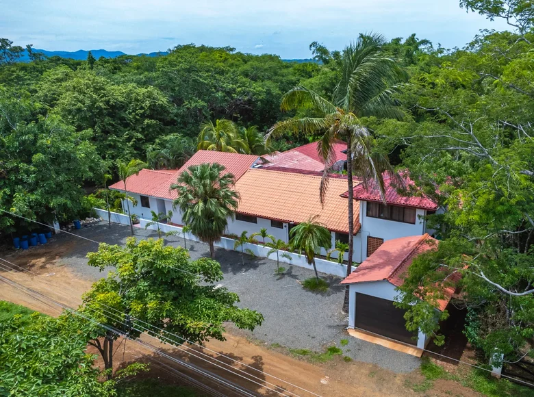 Коммерческое помещение  Veintisiete de Abril, Коста-Рика