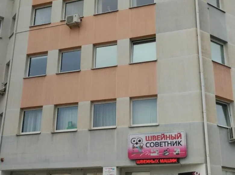 Oficina 1 habitación 19 m² en Minsk, Belarús