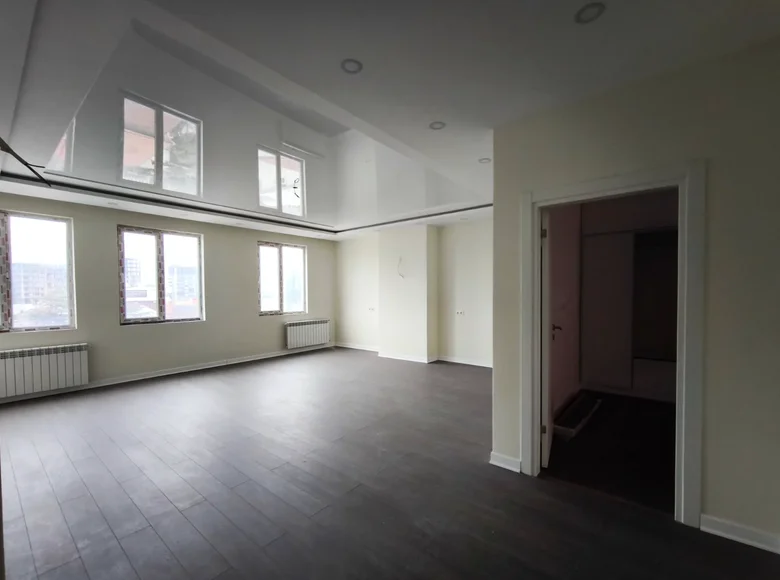 Wohnung 3 zimmer 115 m² Batumi, Georgien