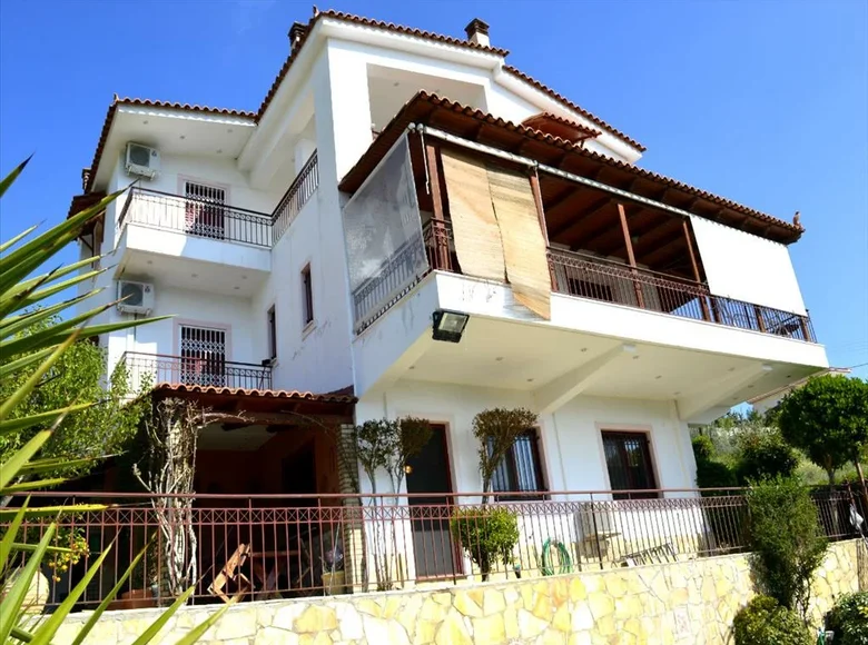 4 bedroom Villa 240 m² Municipality of Corinth, Greece