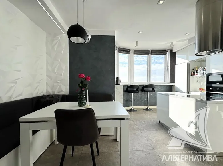 Wohnung 2 zimmer 65 m² Muchaviecki sielski Saviet, Belarus