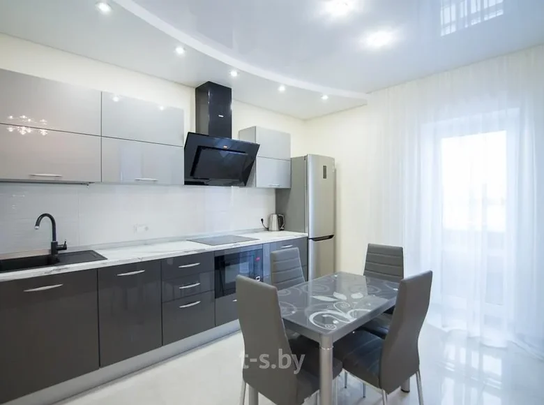 Appartement 2 chambres 42 m² en Minsk, Bélarus
