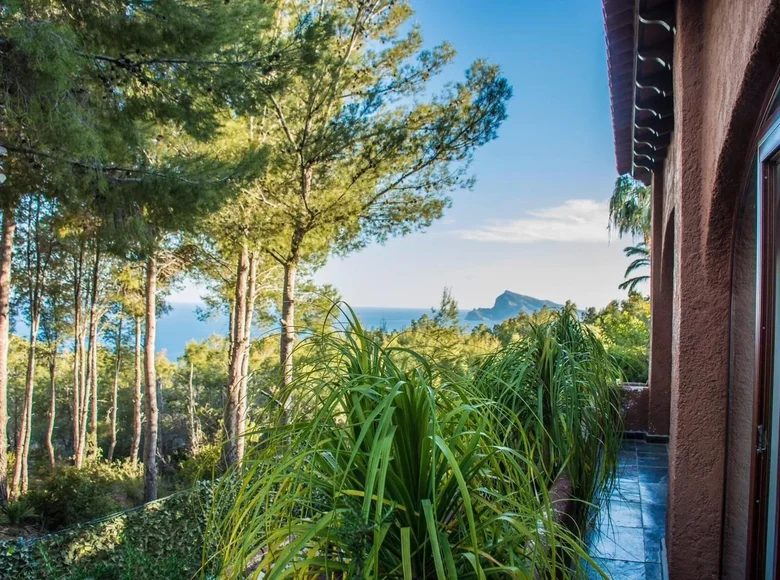 4 bedroom house  Altea, Spain