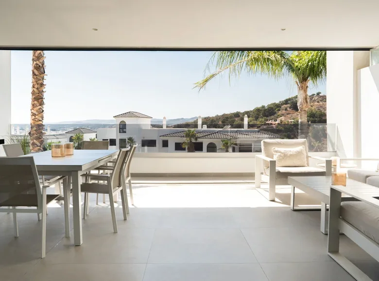 Apartamento 2 habitaciones 104 m² Estepona, Španjolska