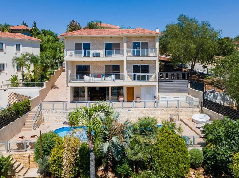 Dom 4 pokoi  Jermasoja, Cypr