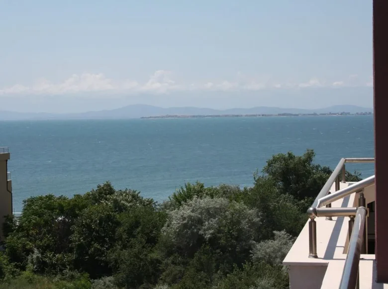 Ресторан, кафе 98 м² Равда, Болгария
