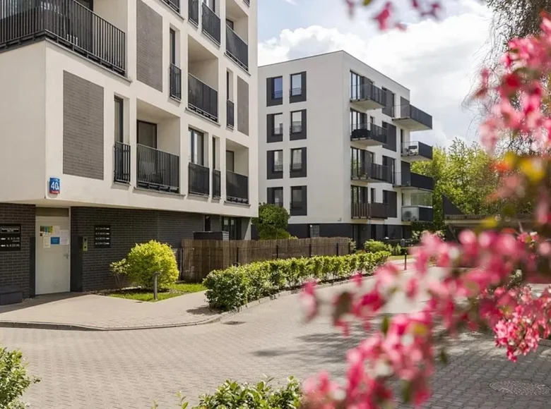 Wohnung 2 zimmer 53 m² in Warschau, Polen