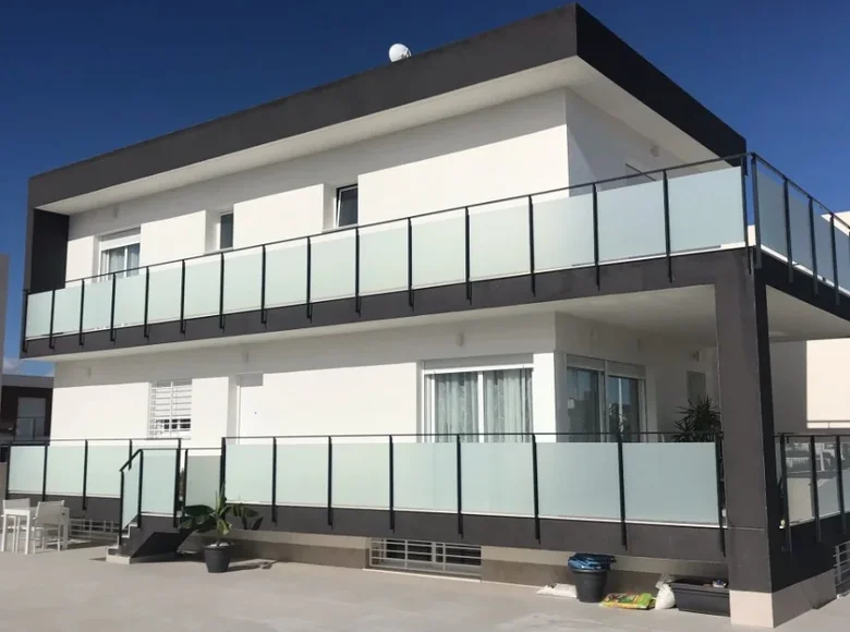 Villa de 4 dormitorios 192 m² Santa Pola, Španjolska