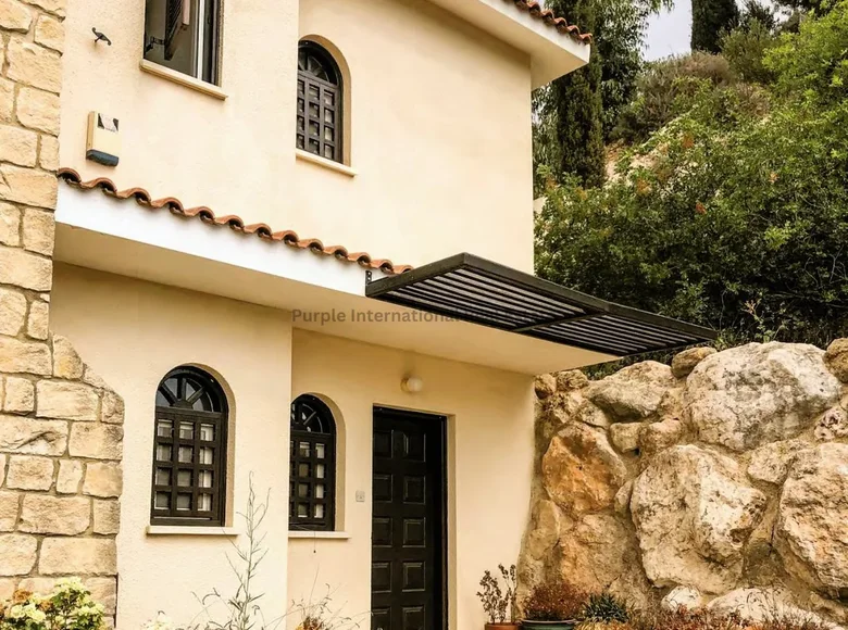 Villa de tres dormitorios 220 m² Tsada, Chipre