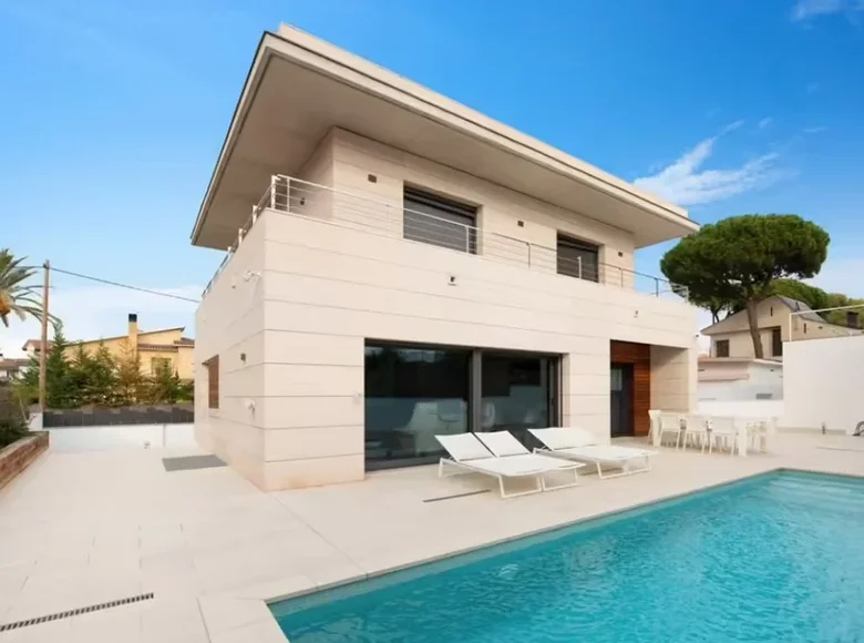Willa 4 pokoi 288 m² Castelldefels, Hiszpania