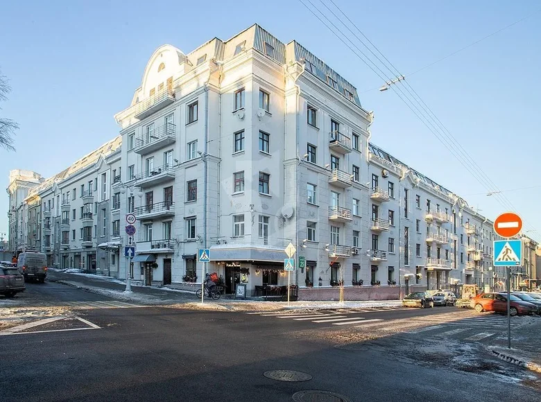 Commercial property 320 m² in Minsk, Belarus