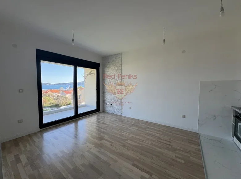 1 bedroom apartment 40 m² Bijela, Montenegro