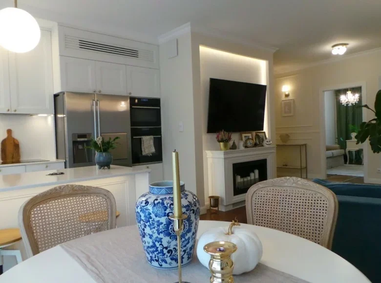 4 room apartment 83 m² Warsaw, Poland