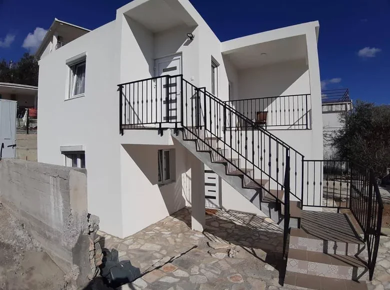 4 bedroom Villa 135 m² Susanj, Montenegro