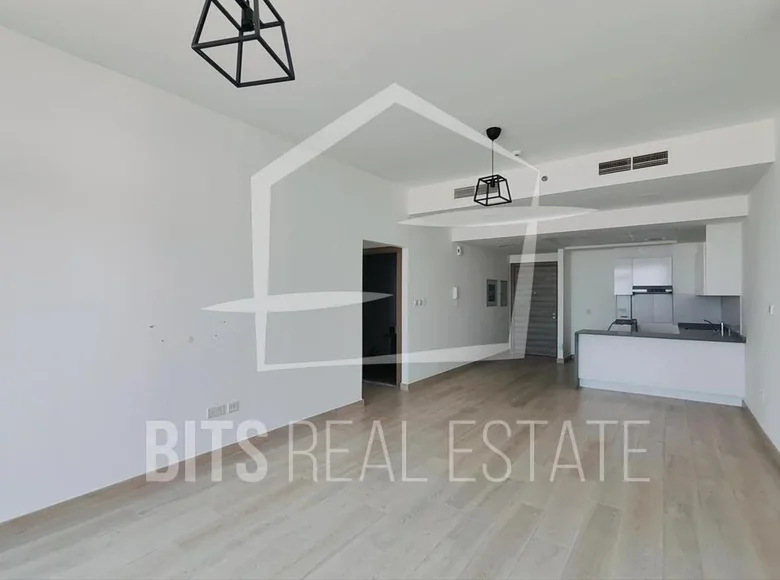 3 bedroom apartment 1 571 m² Dubai, United Arab Emirates