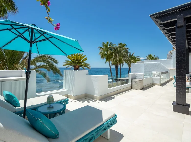 Apartment 6 bedrooms 454 m² Arona, Spain