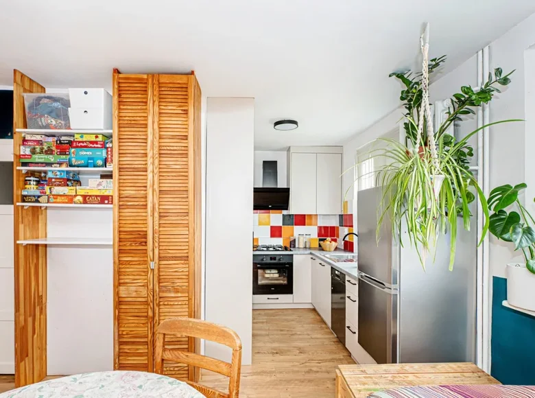 Квартира 3 комнаты 47 м² Познань, Польша