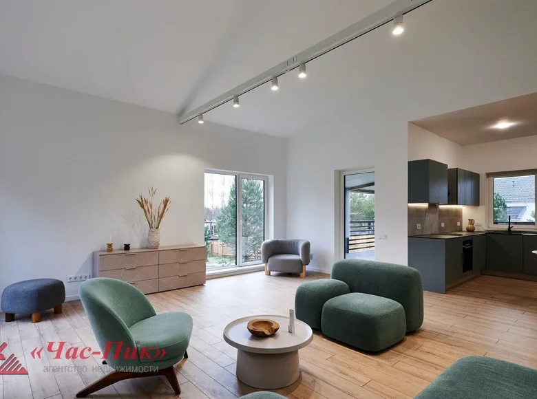 Ferienhaus 207 m² Kalodziscanski sielski Saviet, Belarus