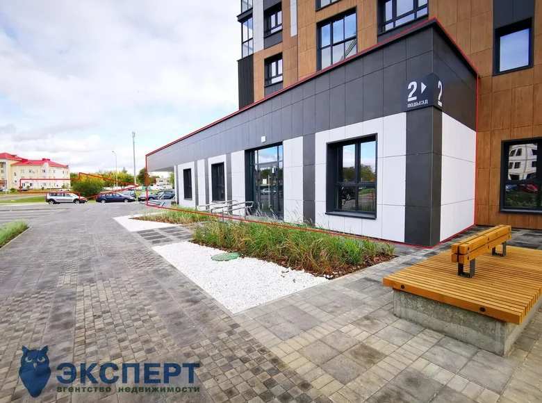 Office 2 rooms 270 m² in Minsk, Belarus