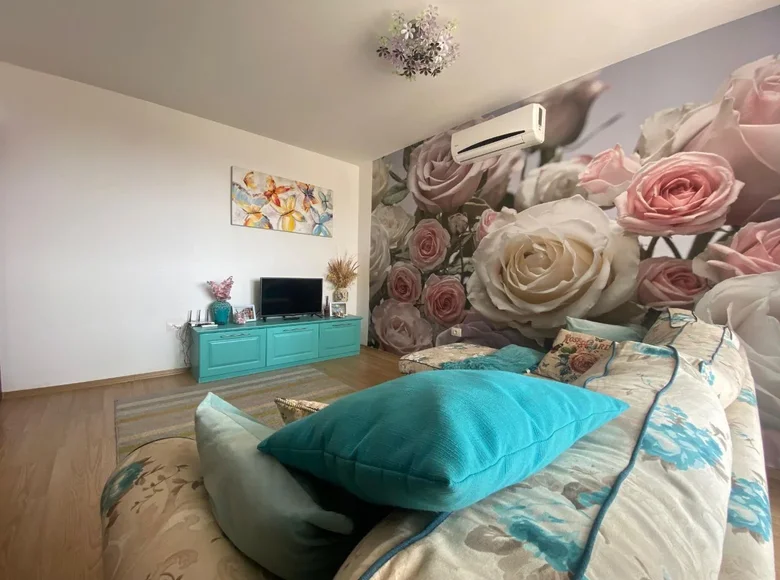 Mieszkanie 3 pokoi 122 m² Bułgaria, Bułgaria