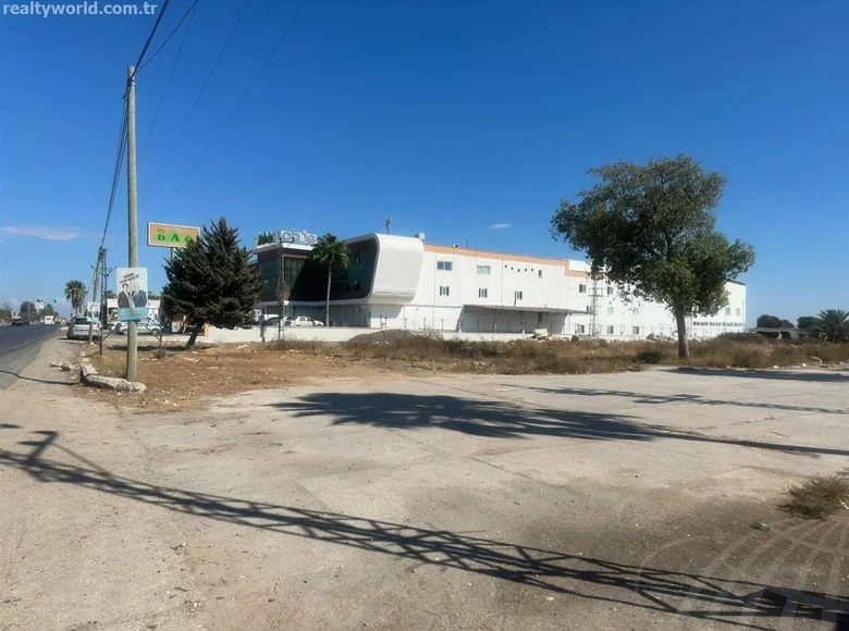 Commercial property 3 m² in Akdeniz, Turkey