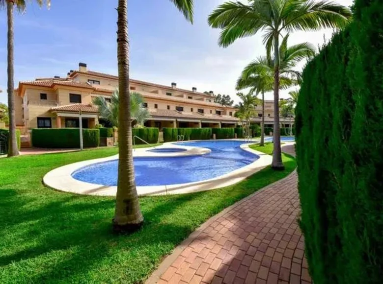 Вилла 4 спальни 305 м² Ижевск, Россия