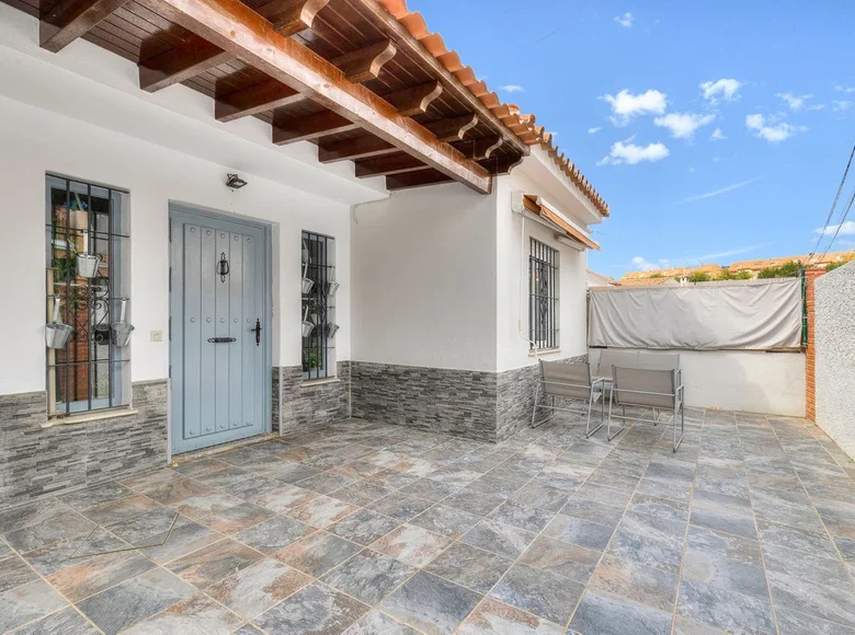 Вилла 3 спальни 99 м² Фуэнхирола, Испания