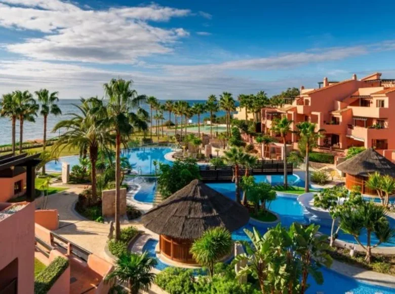 Mieszkanie 3 pokoi 155 m² Abadin, Hiszpania