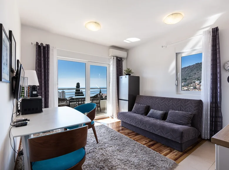 Appartement 2 chambres  Petrovac, Monténégro