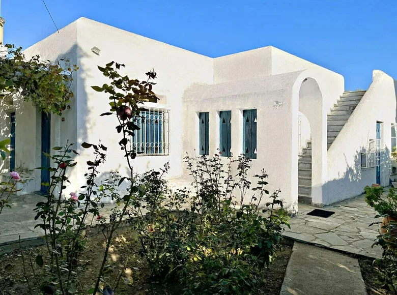 Villa de 4 dormitorios 140 m² Municipality of Aigialeia, Grecia