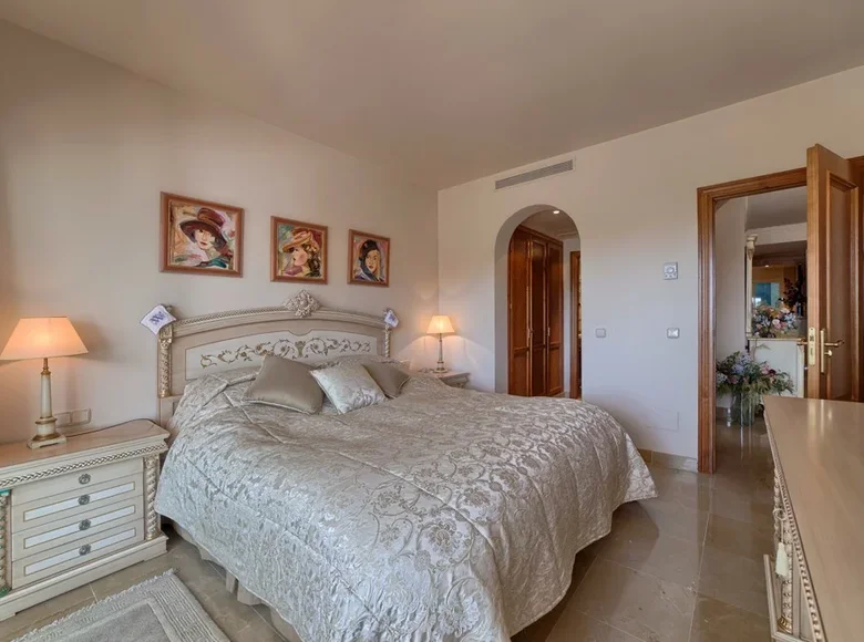 Квартира 3 спальни 168 м² Benahavis, Испания