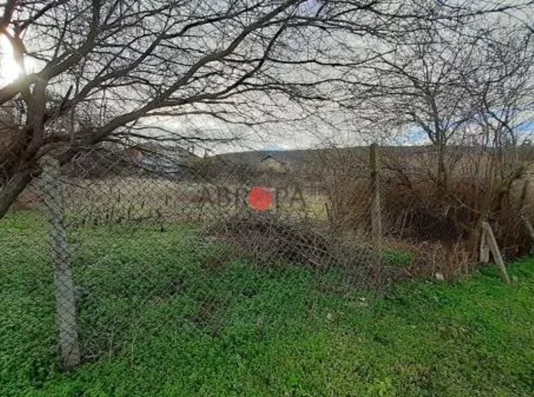 Land  Medovo, Bulgaria