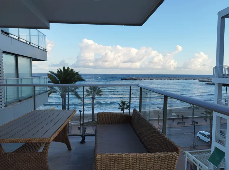 Apartamento 3 habitaciones 110 m² Fuengirola, Španjolska