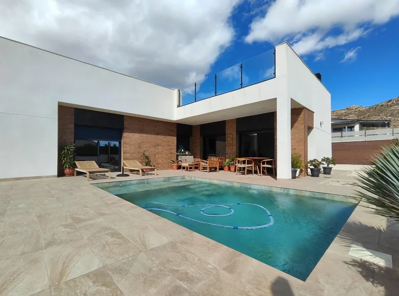 3-Schlafzimmer-Villa 127 m² el Pinos Pinoso, Spanien