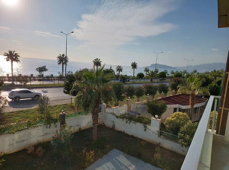 4 bedroom apartment 185 m² Kestel, Turkey